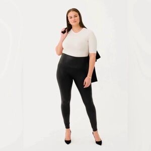 SPANX Classic Black faux leather Leggings